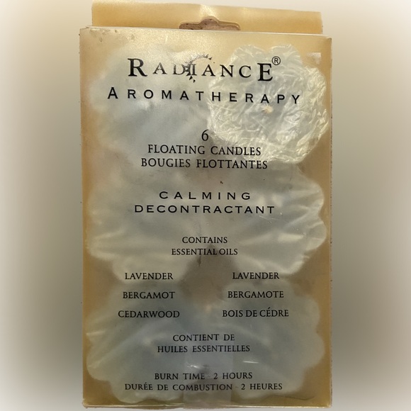 Radiance aromatherapy - 6 flower shaped floating candles - Picture 2 of 5